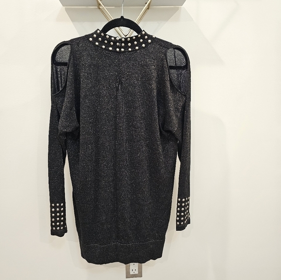 Wallis Black Gold Studded Cold Shoulder Mock Neck Tunic Sweater Top Size Medium - Picture 10 of 12